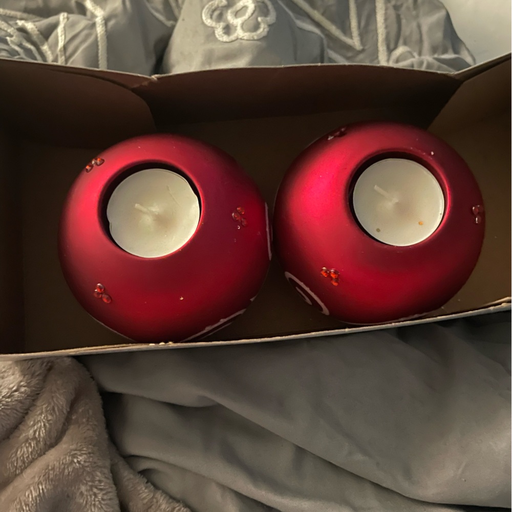 NWOT Macys Elegant holiday ornament Red Candle Holders